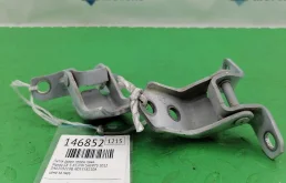 Петля двери Mazda CX-5 2012 D46159210B KE2FW SHVPTS, передняя правая