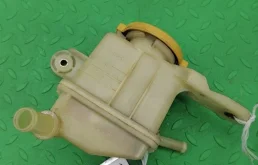 Бачок гидроусилителя руля Subaru Legacy 2004 34630AG000 BP5 EJ204