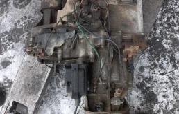 раздаточная коробка Mitsubishi Pajero 3  6G74 2003