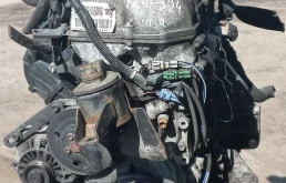 двигатель в сборе Suzuki Swift 3  M13A 2005