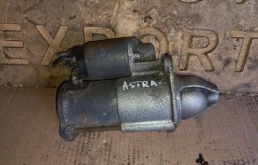 стартер Opel Astra H рест.  55556092 2009