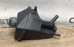 Бачок ГУР Audi A8 4E0422373N D3 4.2 BVJ