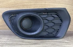 Рамка противотуманной фары RENAULT SANDERO 2014-2020 263369741R 2, левая