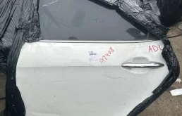 Дверь Kia Rio 3 2011-2017 770034Y000, задняя левая
