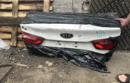 Крышка багажника Kia Rio 3 2011-2017 692004Y000
