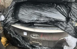 Крышка багажника Hyundai IX35 2010-2015 737002S030