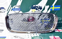 Решетка радиатора Jaguar XF X250 2007-2011 XF I (2007—2011) 306DT 2010