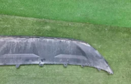 Спойлер переднего бампера для Audi Q7 2018 года на фотографиях