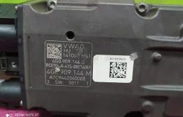 Рулевая рейка для Audi A8 2017 года на фотографиях