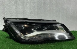 Фара правая Audi A7 2013 4G8941030AB 4G
