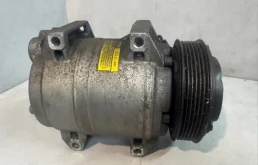 Компрессор кондиционера Volvo XC90 30761388 B5254T2