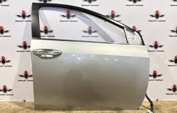 Дверь передняя правая Toyota Corolla E180