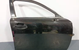 ДВЕРЬ LEXUS IS200 IS200T IS250 IS300 IS300H IS350 6700153090 ПЕРЕДНЯЯ ПРАВАЯ черный, 217 YE093