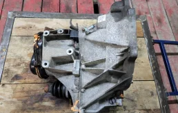 Механическая коробка передач Ford Focus 2 1479785 1.4-1.6