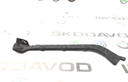 Направляющая бампера Skoda Octavia 2013 5E5807393 A7 (5E) 2.0 CKFC, задняя левая