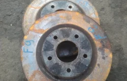 Диск тормозной передний Dodge Caliber I (2006-2012) 2007 5105514AA 2.0 I ECN