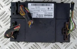 Блок комфорта Nissan Navara (D40) 2004-2015 2006 DB01752 2.5 D YD25DDTI