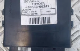 Блок управления полным приводом Toyota Land Cruiser 200 (2008-2021) 2008 8953360241 4.5 D
