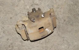 Суппорт передний левый Mitsubishi L200 (2006-2015) 2010 4605A201 2.5 D 4D56T
