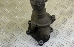 Корпус термостата Nissan Pathfinder (R51M) 2004-2013 2005 13049EB300 ВНЕДОРОЖНИК 2.5 D YD25DDTI