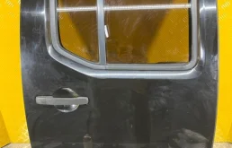 Дверь задняя правая Nissan Navara (D40) 2004-2015 2007 82100EB332 ПИКАП 2.5 D YD25DDTI