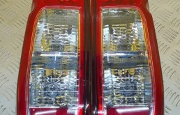 Фонарь задний правый Nissan Navara (D40) 2004-2015 2008 26550EB70A