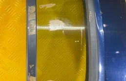 Стекло двери задней левой (форточка) Nissan Navara (D40) 2004-2015 2010 82263EB320 ПИКАП 2.5 D YD25DDTI