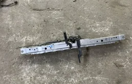 Планка под капот Toyota Rav 4 (CA40) (2012-2019) 2013 5321642901 2.0 D 1ADFTV