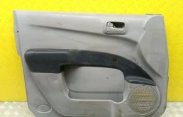 Обшивка двери передняя левая Mitsubishi L200 (2006-2015) 2007 7221A133HA 2.5 D 4D56