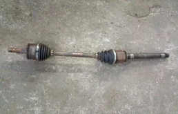 Полуось передняя правая (приводной вал, ШРУС) Land Rover Range Rover Sport I 2005-2013 2010 TDB500100 3.0 D SDV6