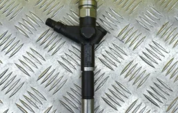 Форсунка топливная Nissan Navara (D40) 2004-2015 2008 16600EC00A