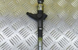 Форсунка топливная Nissan Navara (D40) 2004-2015 2007 16600EC00A 2.5 D YD25DDTI