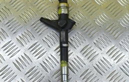 Форсунка топливная Nissan Navara (D40) 2004-2015 2007 16600EC00A 2.5 D YD25DDTI
