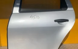 Стекло двери задней левой Dacia Duster 2010-2017 2016 823010025R 1.6 I
