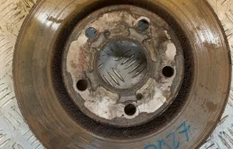 Диск тормозной передний Toyota Rav 4 (CA40) (2012-2019) 2013 4351242100 2.0 D 1ADFTV