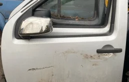 Дверь передняя левая Nissan Navara (D40) 2004-2015 2006 80101EB330 2.5 D YD25DDTI