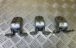 Петля двери Nissan Navara (D40) 2004-2015 2008 80401ZP80A ПИКАП 2.5 D YD25DDTI