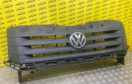 Решетка радиатора Volkswagen Crafter I (2006-2016) 2016 2E0853653E 2.0 D CKTC