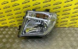 Фара левая Nissan Navara (D40) 2004-2015 2010 26060EB300