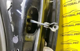 Ограничитель открывания двери передней Nissan Pathfinder (R51M) 2004-2013 2007 804304X00A ВНЕДОРОЖНИК 2.5 D YD25DDTI, левый