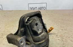 Подушка двигателя Audi Q5 2010 8K0199381 8R 2.0, левая