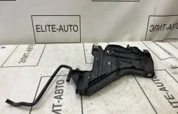 Кронштейн фары Audi A4 2010 1301073034 B8, правый