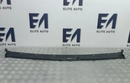 Жабо BMW X6 2010 15671610 E71 3.0