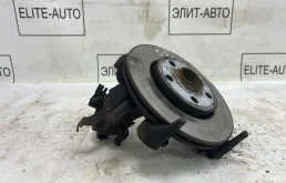 Кулак Skoda Roomster 2007 6Q0407255AC 1.4, передний левый
