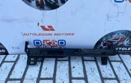 Кронштейн радиатор Mercedes-Benz E220 2012 A2045010320 W212 651.924