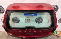 Крышка багажника Volvo V70 2009 39807944 D4204T