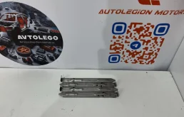 Крепление фары Volvo V70 2009 30678340 D4204T