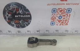 Кронштейн двигателя Volvo V60 2016 31670126 D4204T9