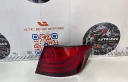 Фонарь правый BMW 528 XI 2012 63217203232 F10 N20