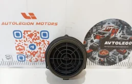 Динамик Audi Q5 2010 8R0035415A 8R CALB